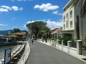Apartment Milos